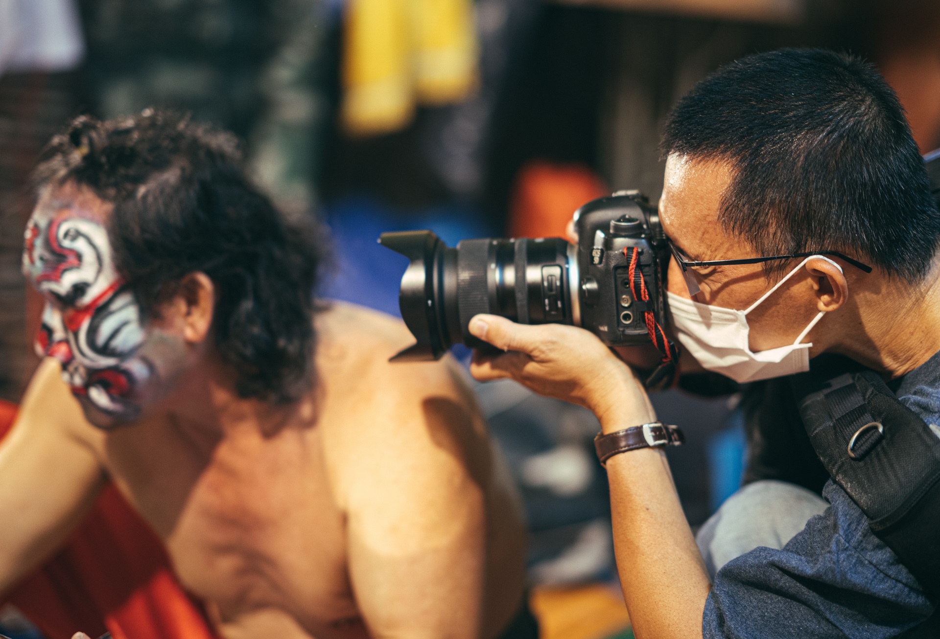 deo khau trang mua corona anh 14