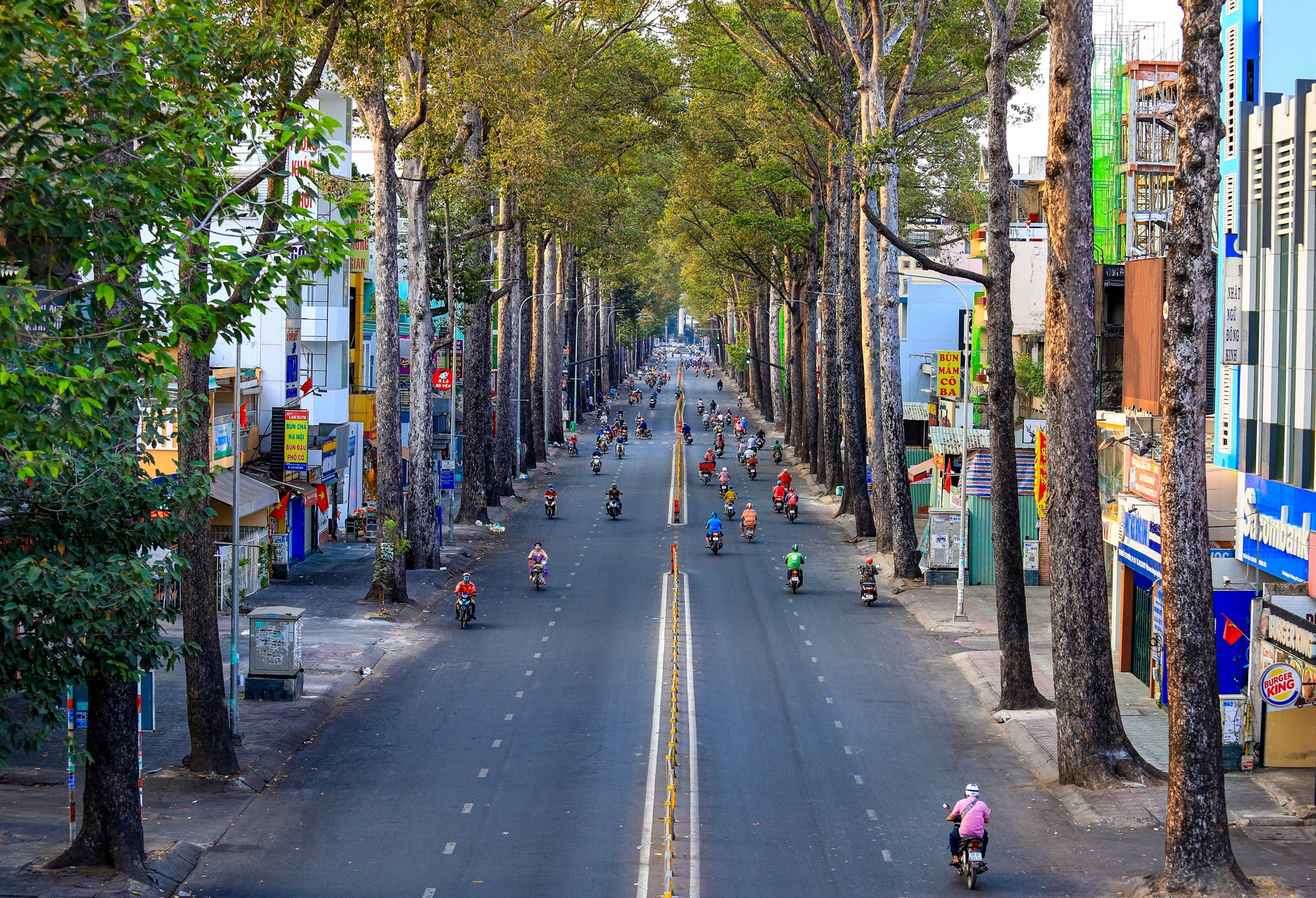 Cach ly toan xa hoi anh 1