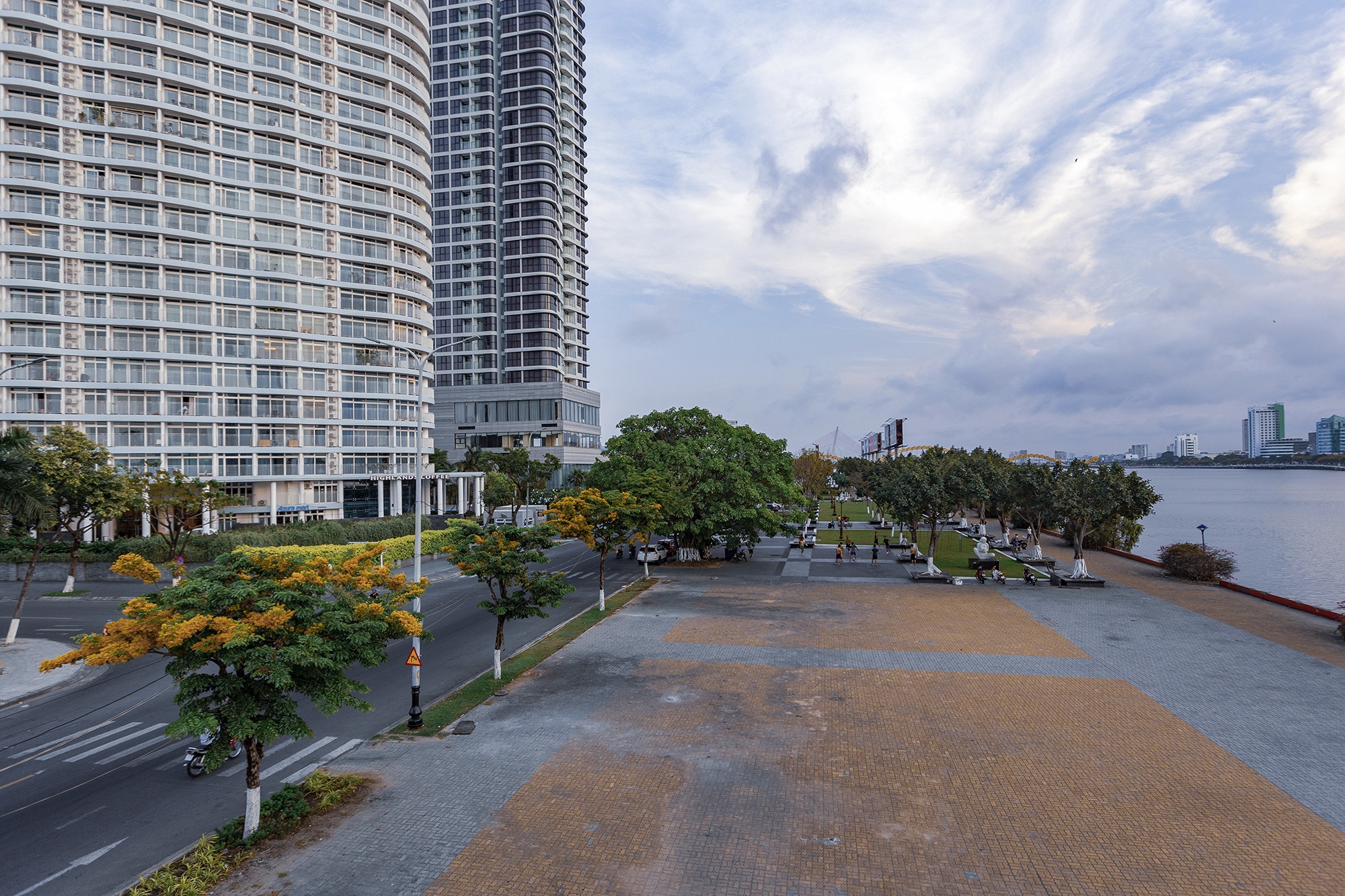 Da Nang ngay cach ly toan xa hoi anh 6