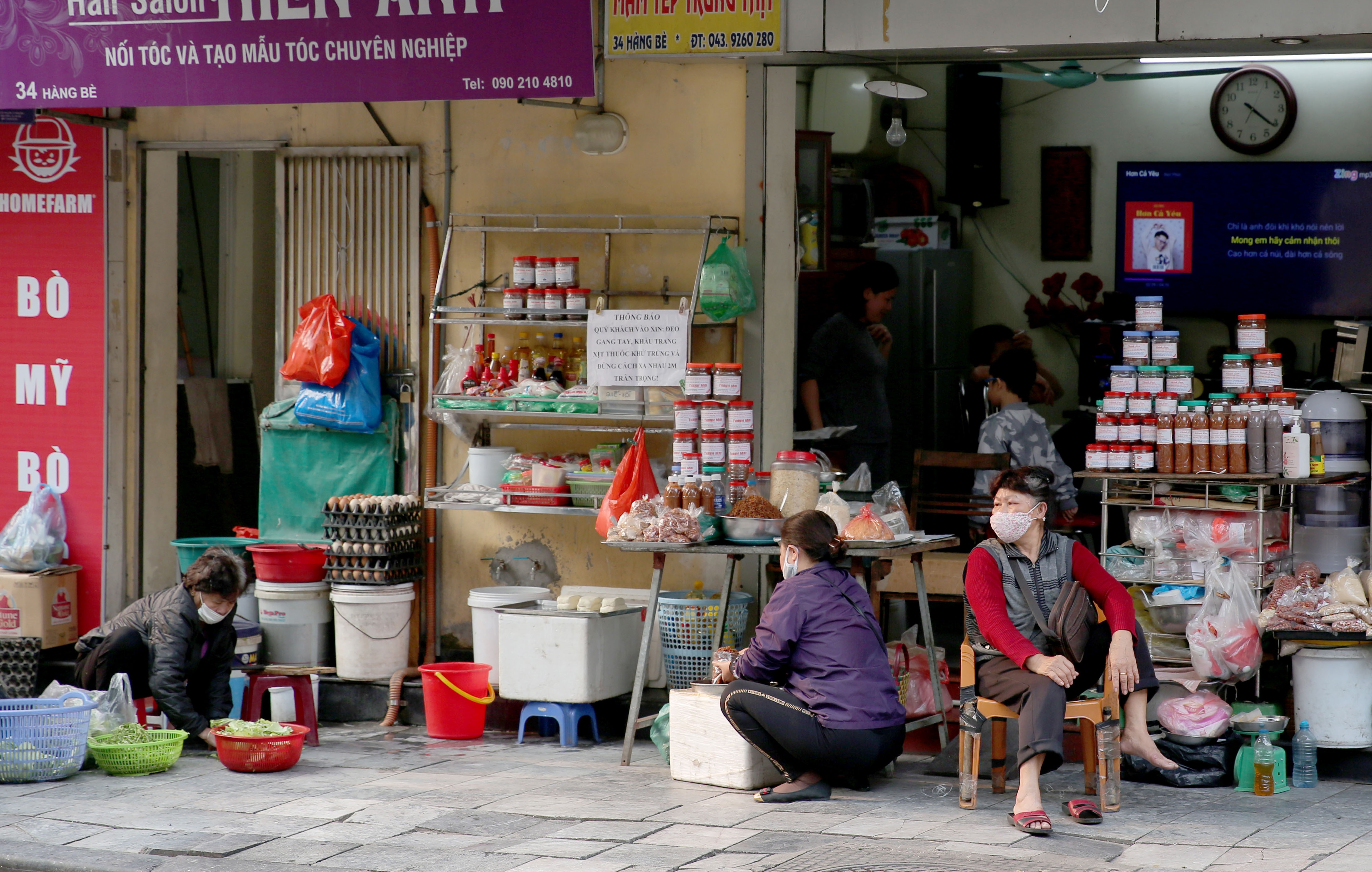 cho dan sinh vang ve ngay cach ly toan xa hoi anh 8