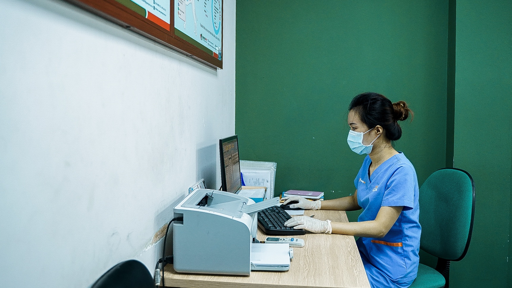 cong viec cua bac si thu y anh 3