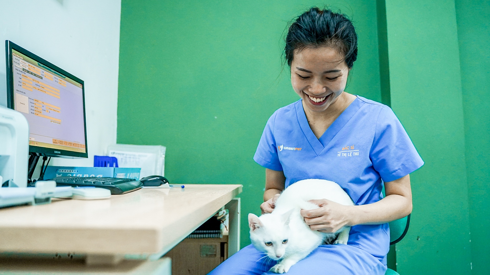 cong viec cua bac si thu y anh 1