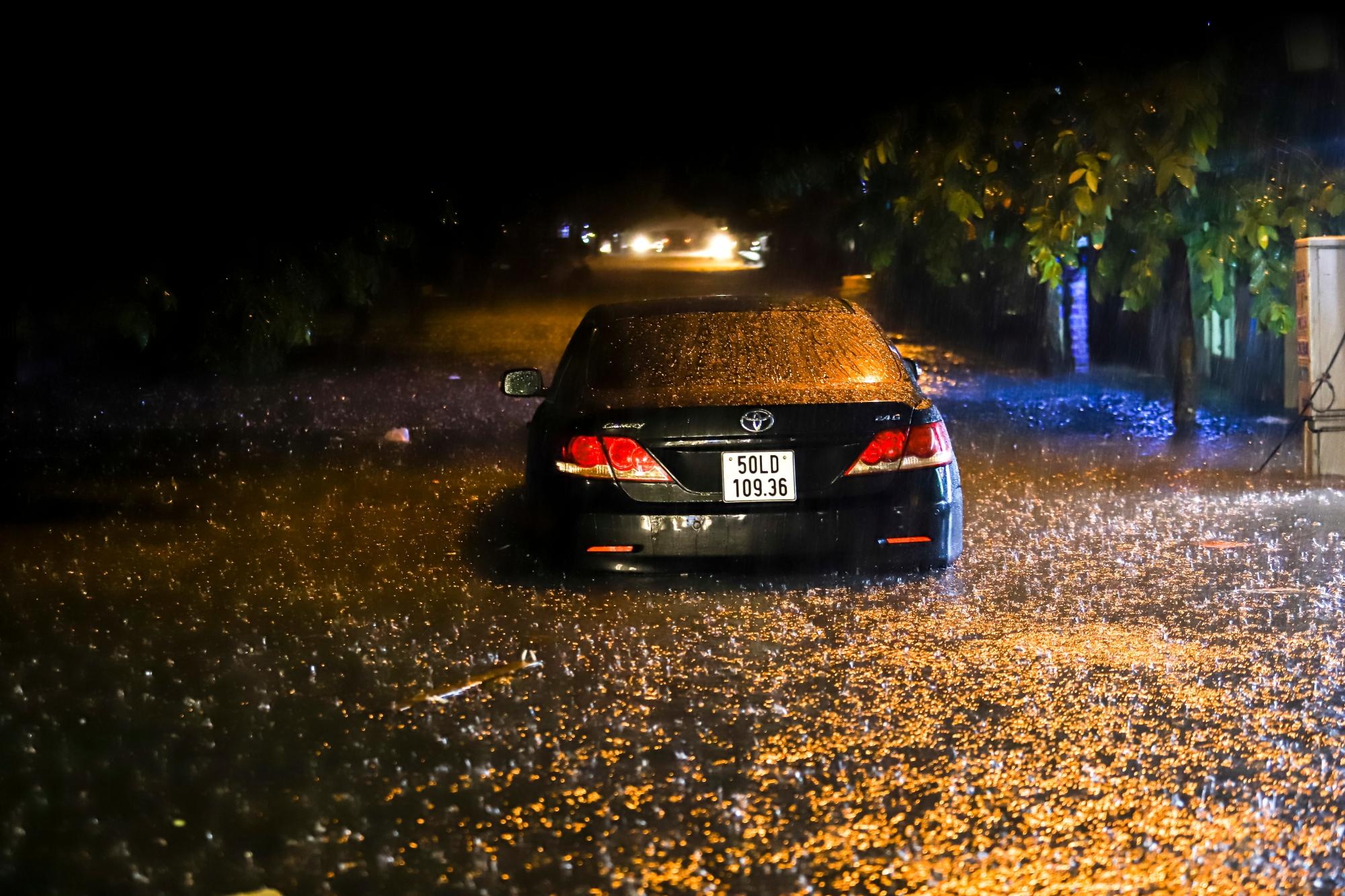 TP.HCM co mua lon anh 8