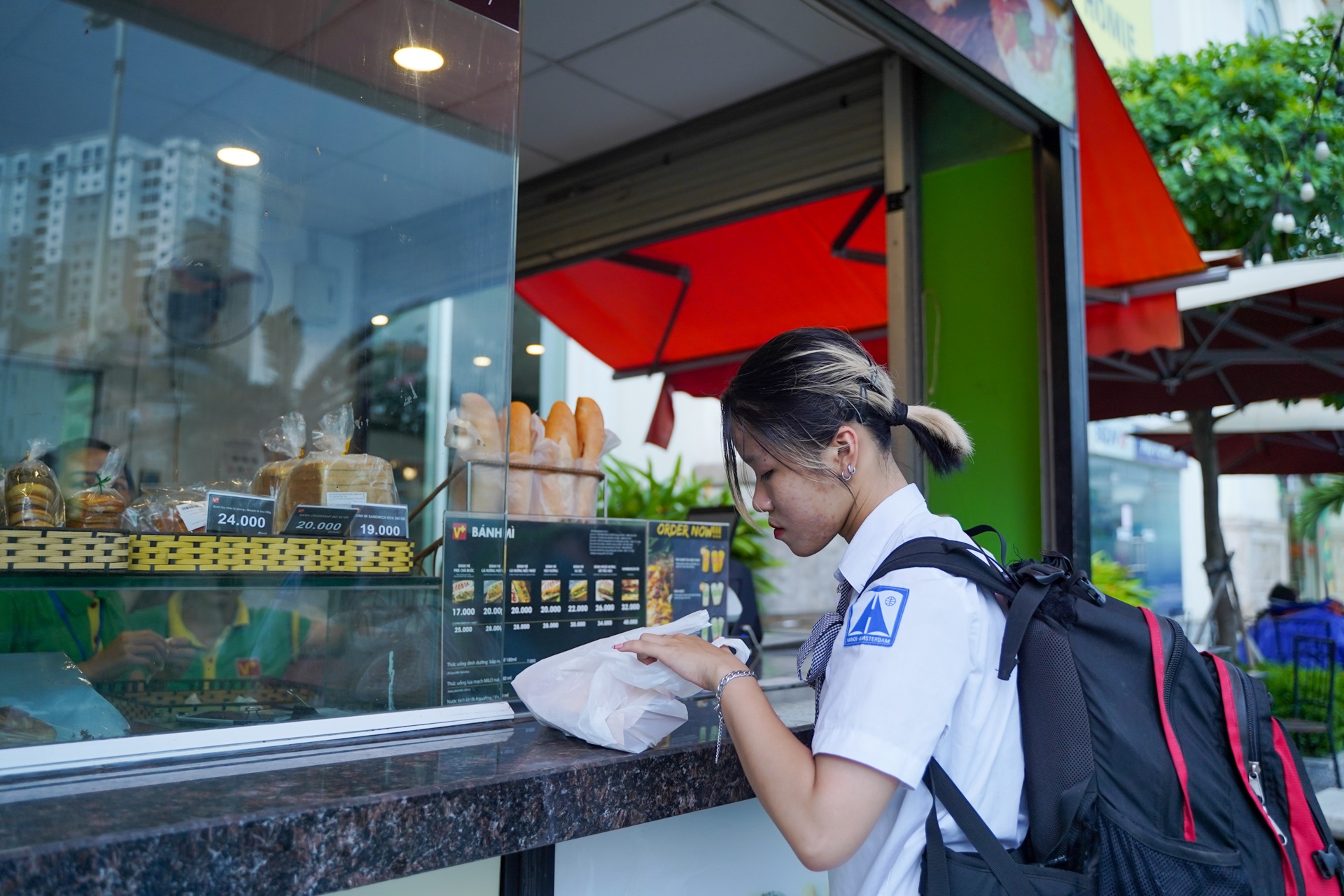 kiện tướng dancesport thi tốt nghiệp thpt ảnh 4 kien tuong dancesport thi tot nghiep thpt anh 4