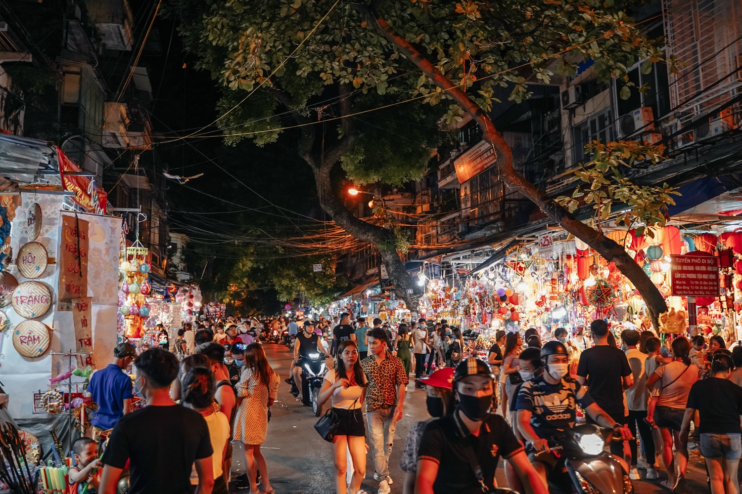 hang ma nhon nhip dip tet trung thu anh 1