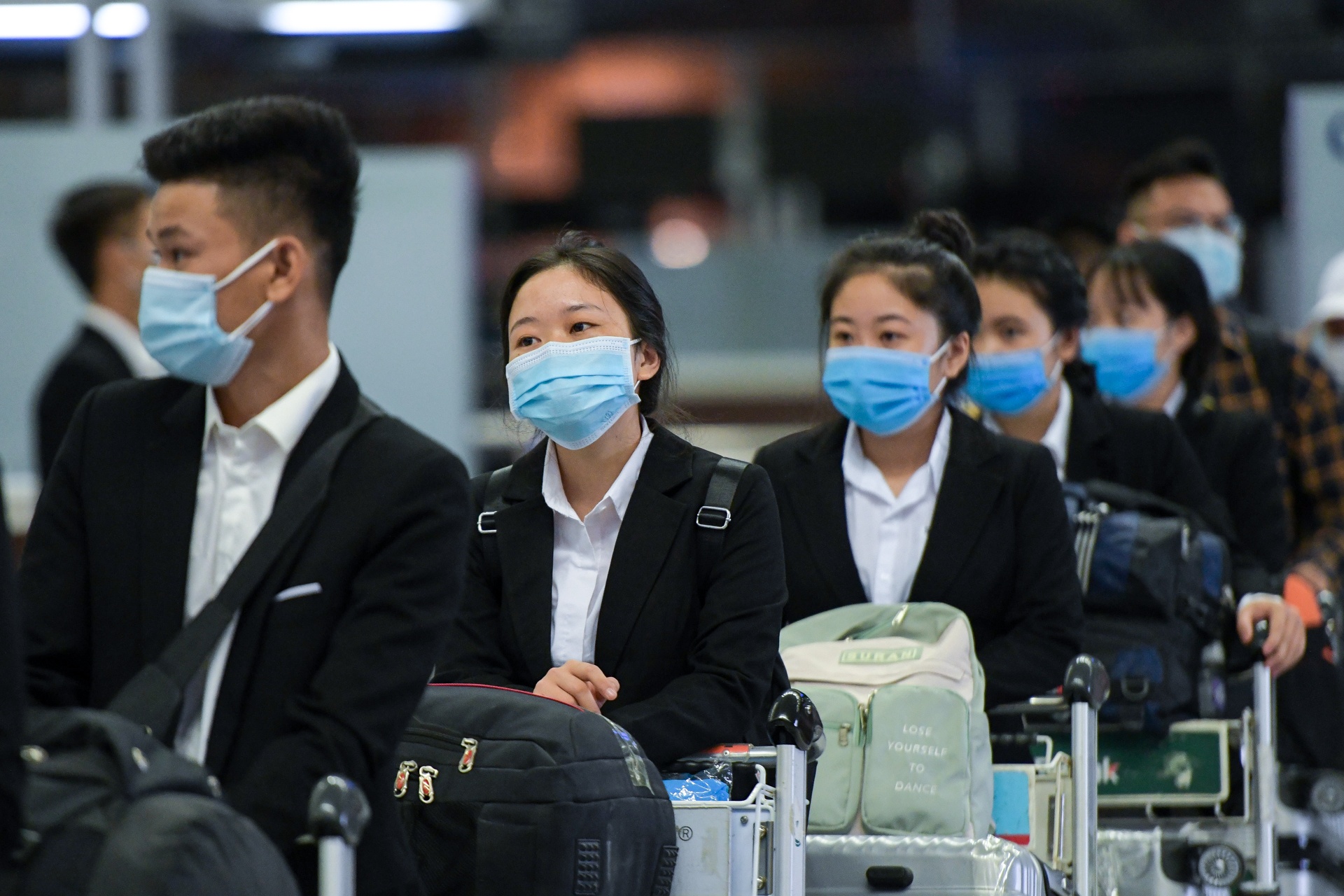 chuyen bay thuong mai quoc te dau tien sau Covid-19 anh 4