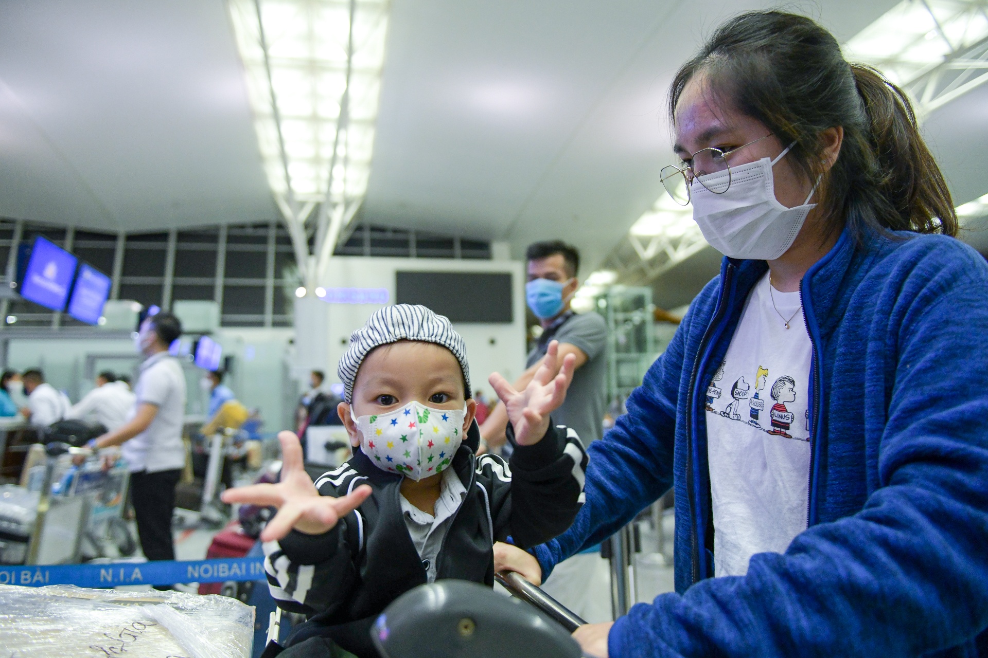 chuyen bay thuong mai quoc te dau tien sau Covid-19 anh 5