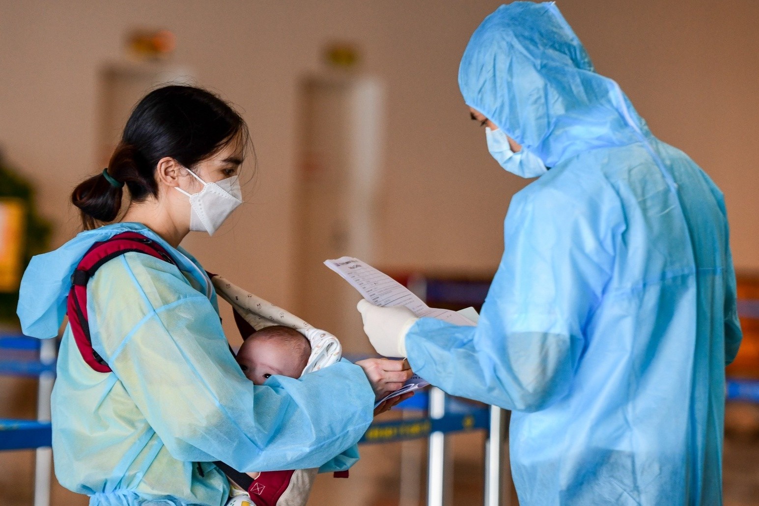 Chuyen bay thuong mai quoc te dau tien ve Viet Nam sau nua nam hinh anh