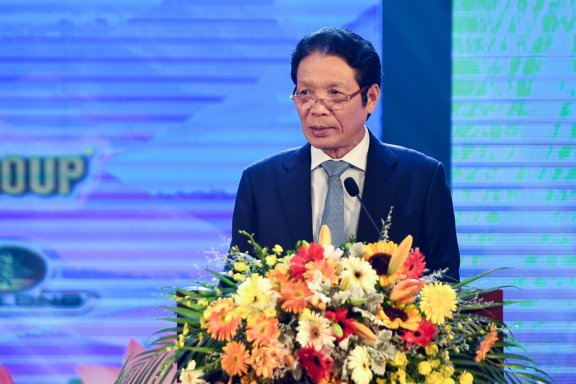 giai thuong sach quoc gia lan thu 3 anh 2