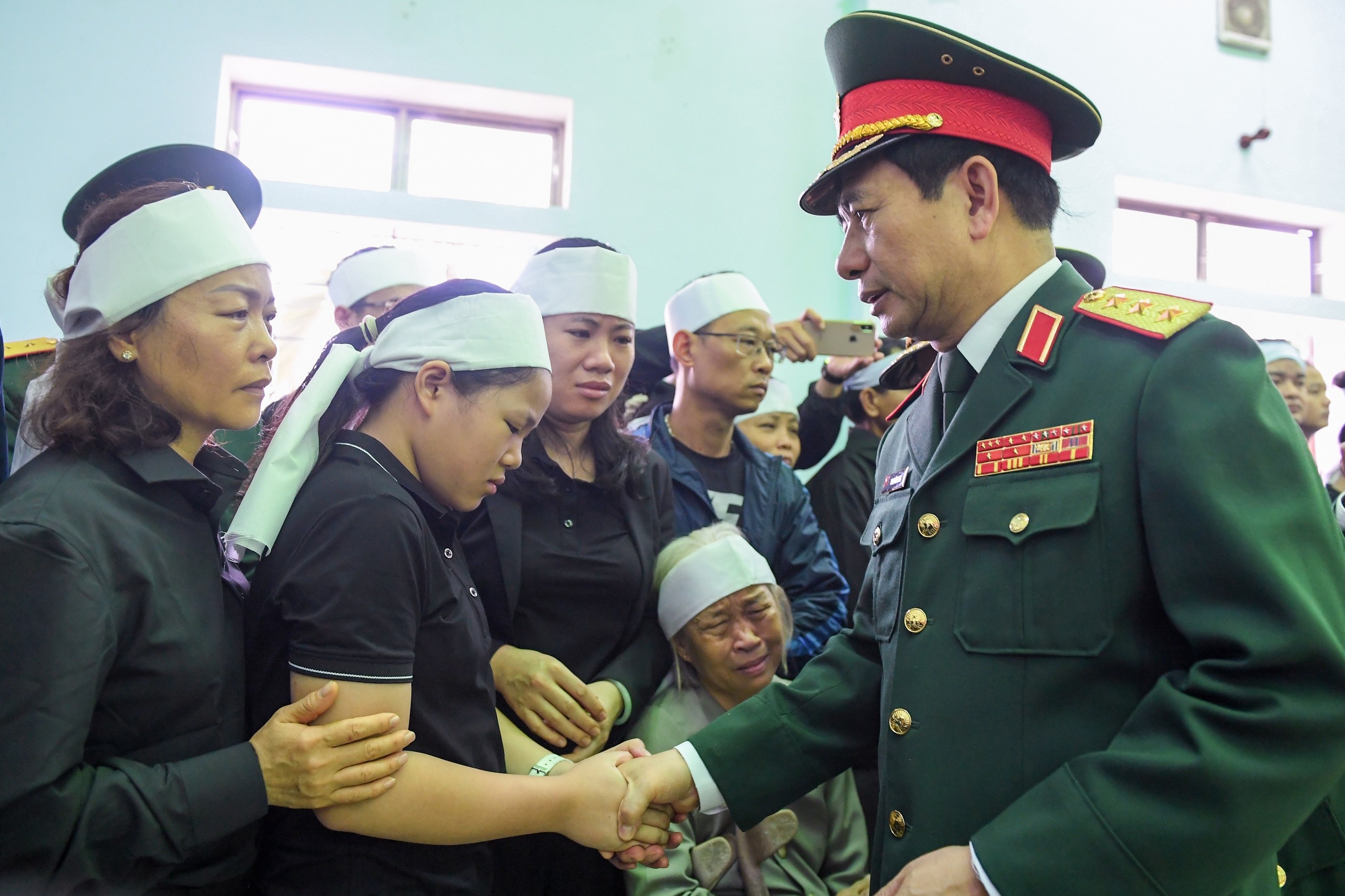 le vieng can bo,  chien si hy sinh o Rao Trang anh 5