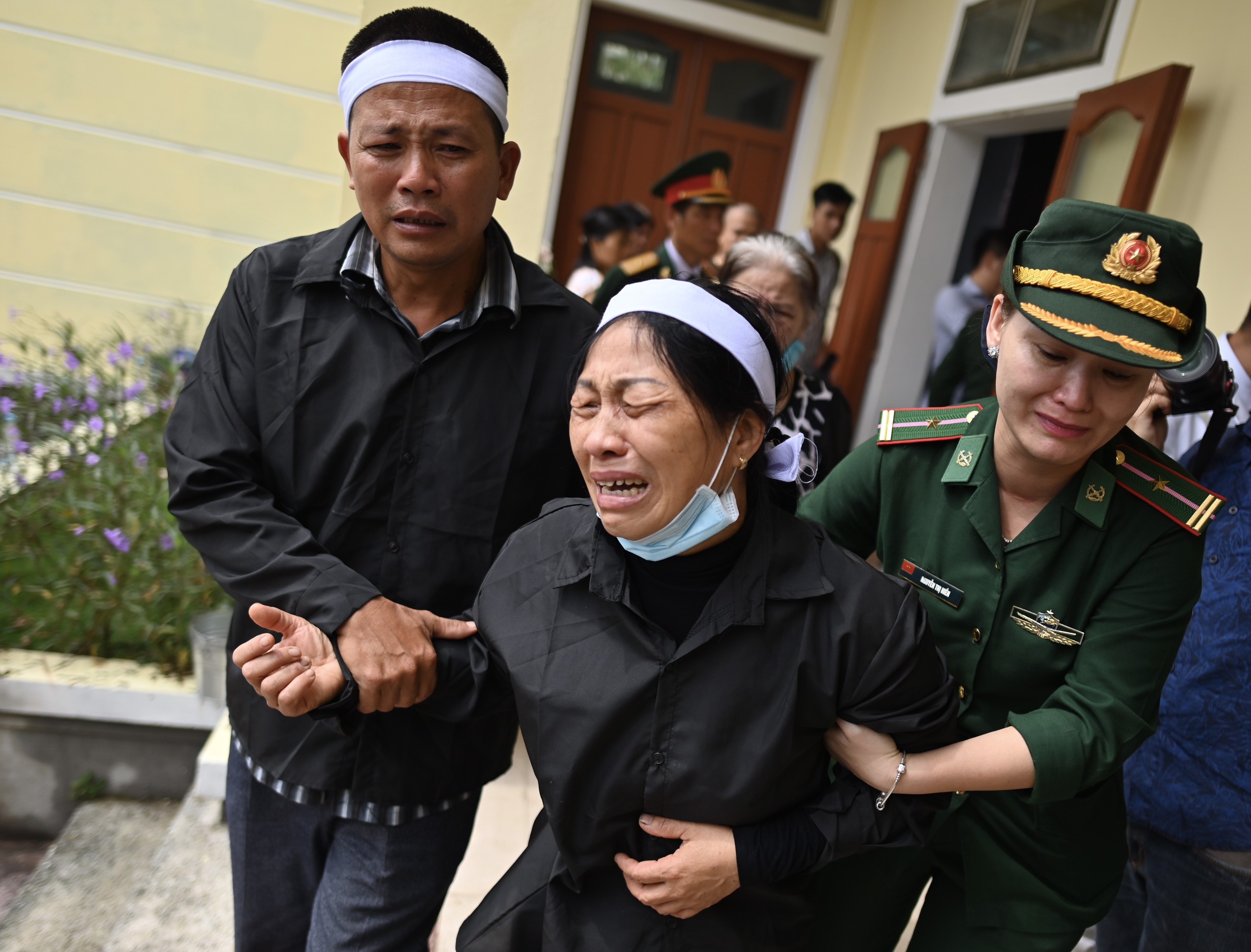 le vieng can bo,  chien si hy sinh o Rao Trang anh 11