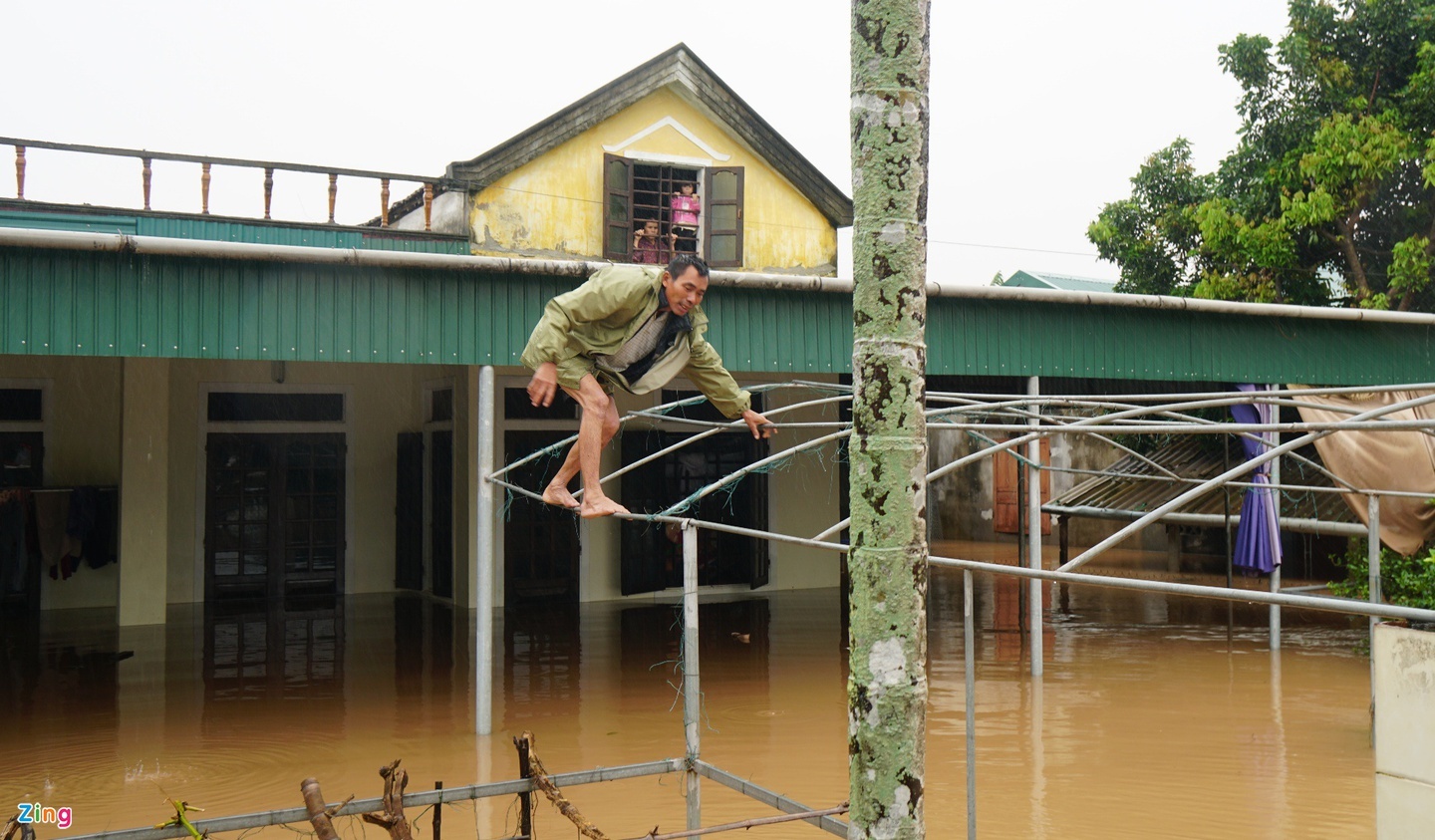 lũ lụt ở miền Trung ảnh 7 lu lut o mien Trung anh 7
