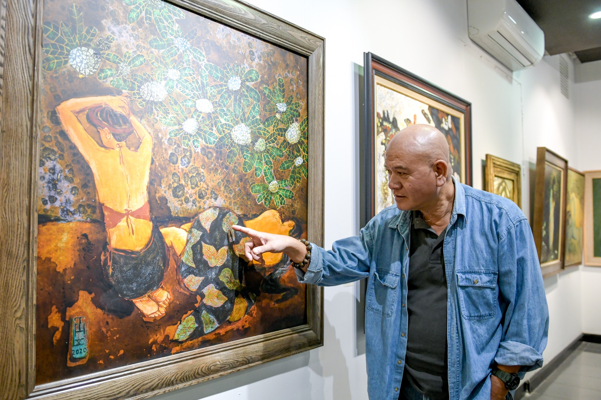 tranh khoa than ve phu nu Viet Nam anh 4