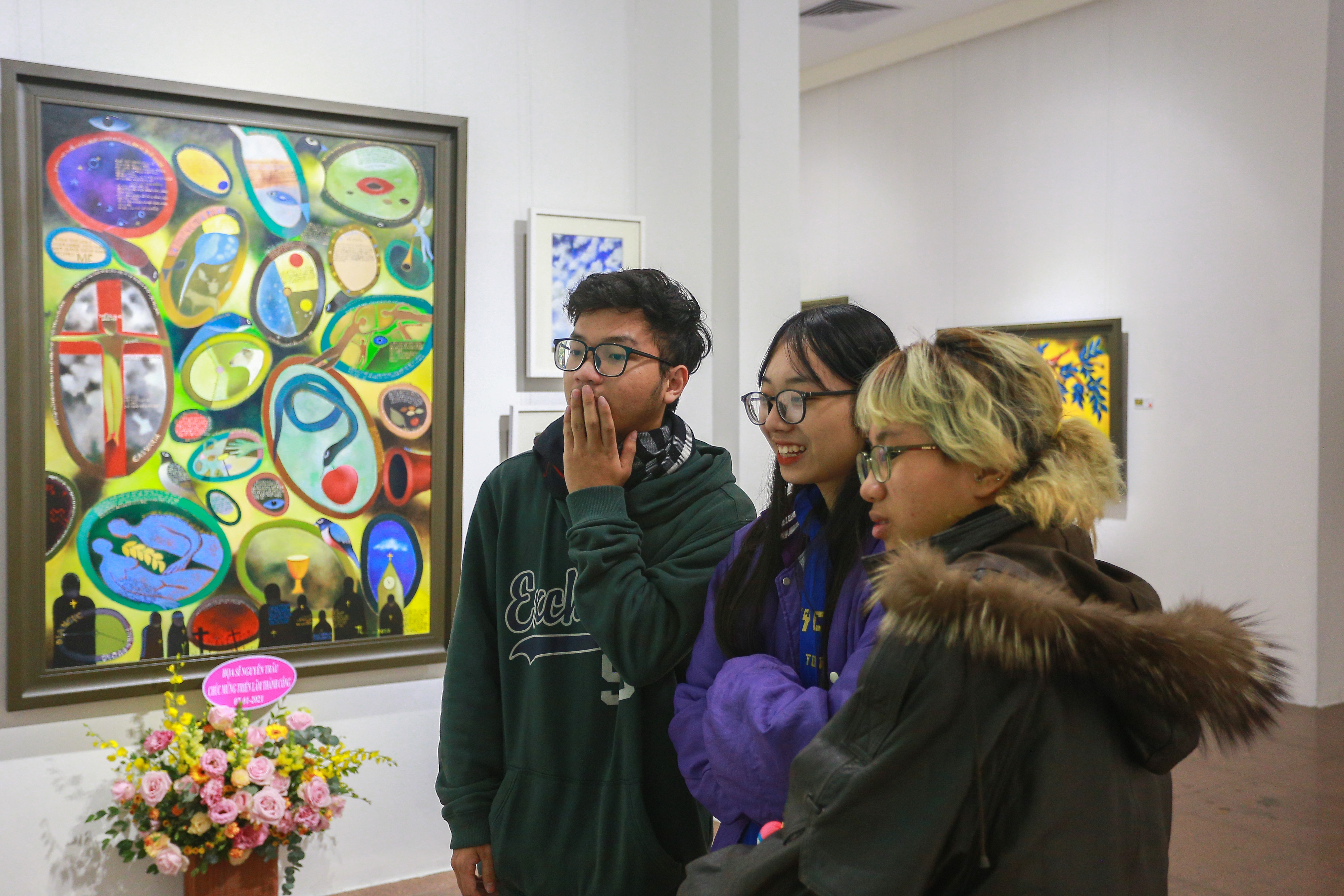 trien lam dau tien cua Nguyen Quang Thieu anh 11