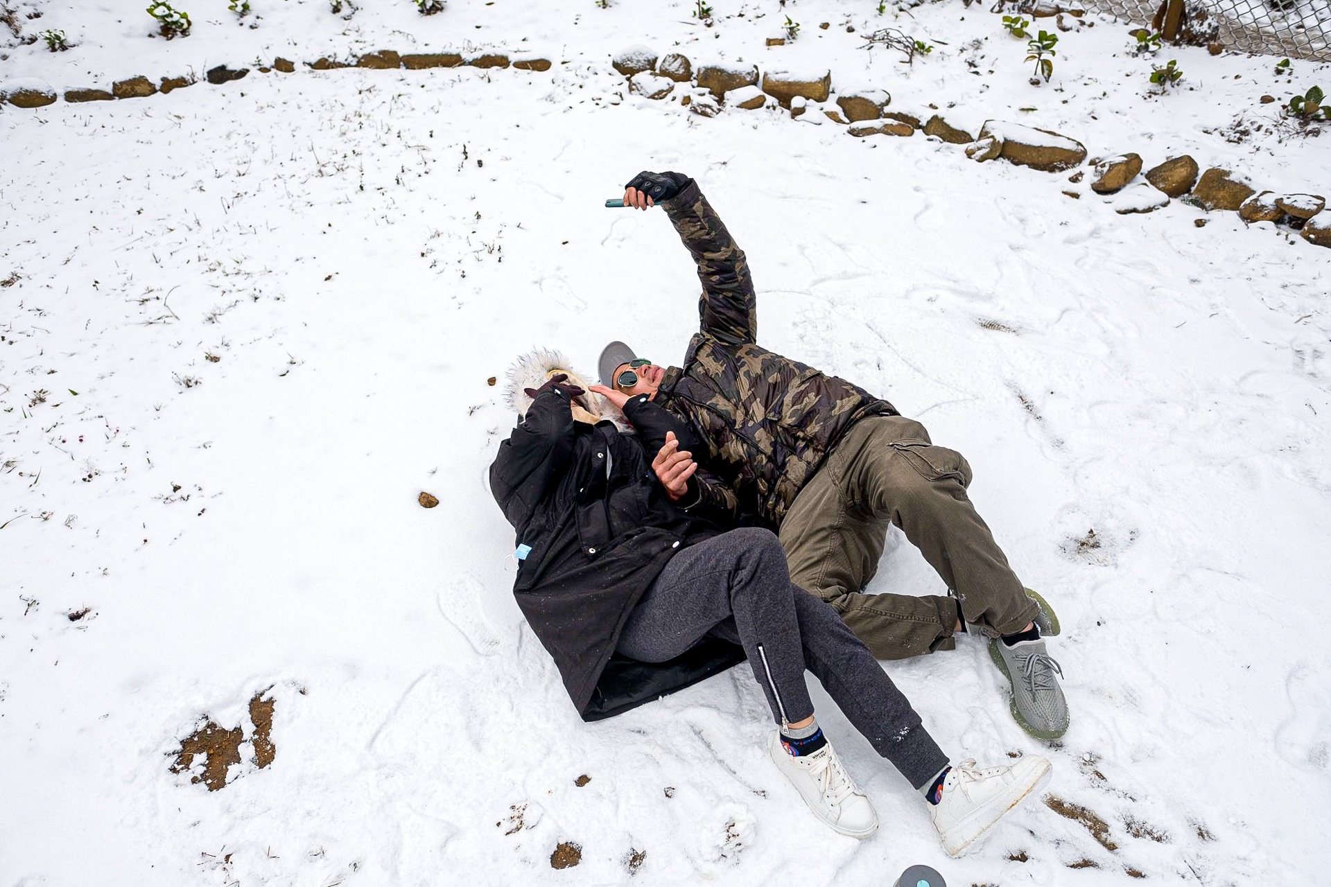 tuyet roi o Y Ty anh 8