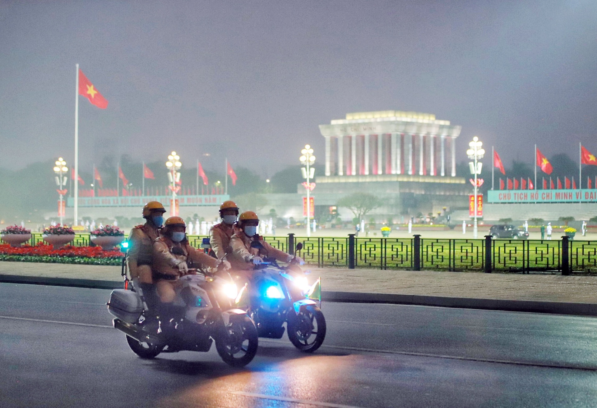 doan dai bieu dai hoi Dang XIII anh 3