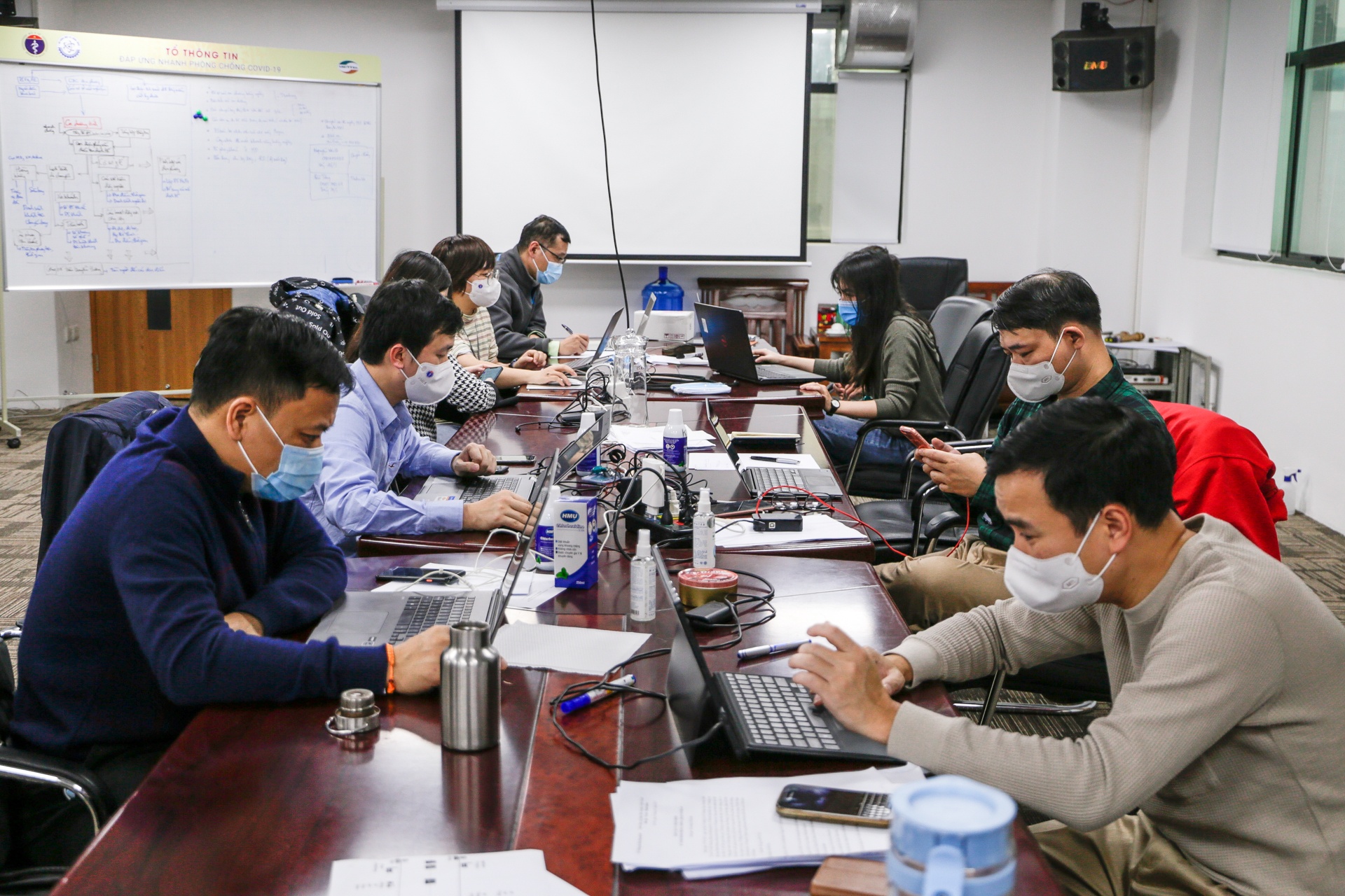 tìm bệnh nhân covid-19 thế nào ảnh 2 tim benh nhan covid-19 the nao anh 2