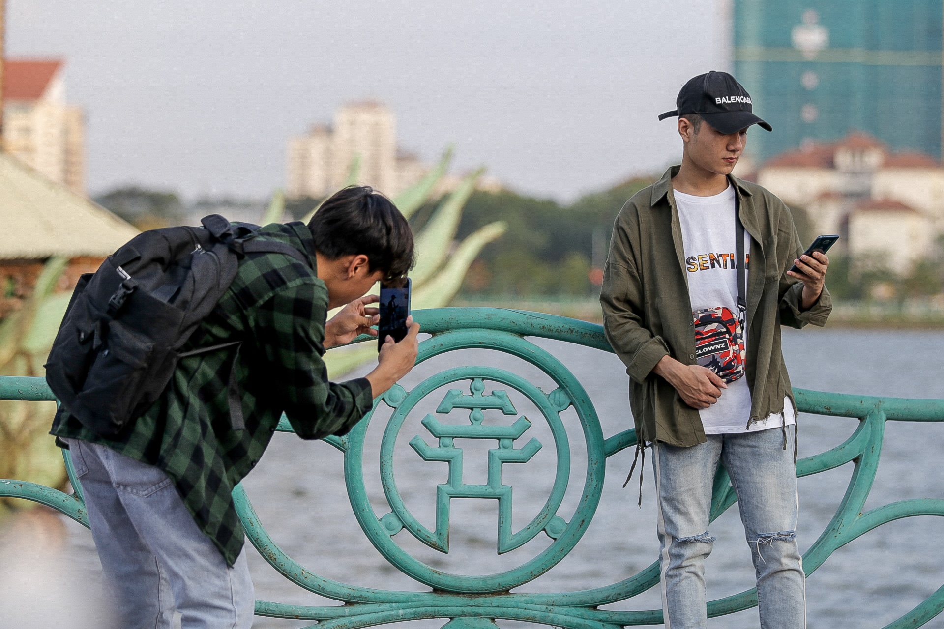 check-in o ho tay anh 7