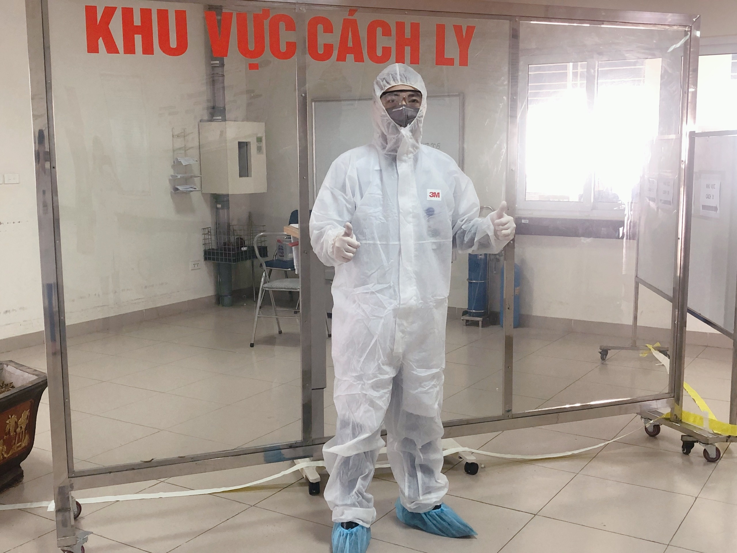 gia dinh xa nhau vi bo di chong dich anh 6