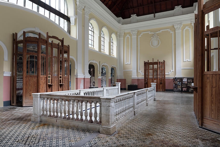 Ga xe lua tro thanh khach san anh 5