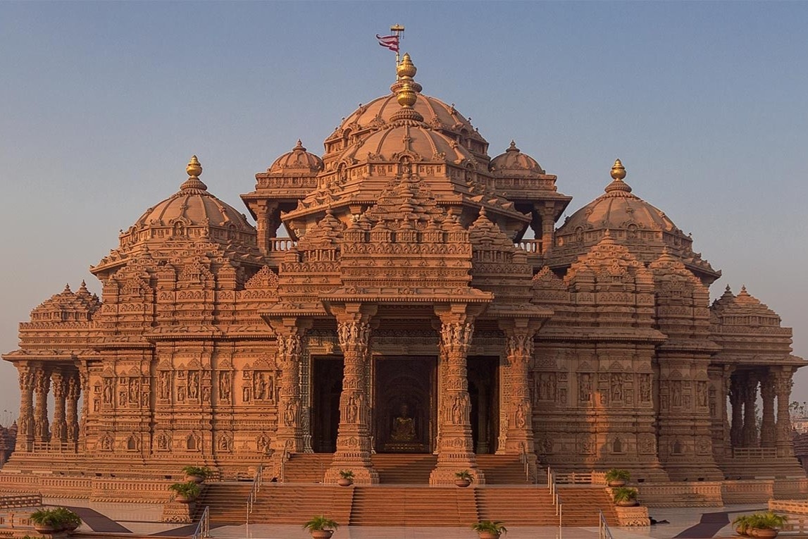 10 ngoi den co lon nhat the gioi hinh anh