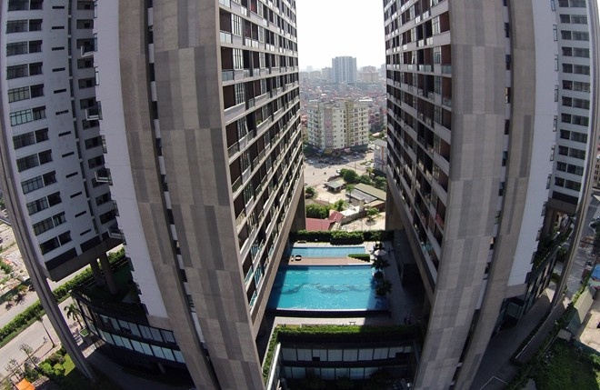 Lum xum o Dolphin Plaza, chu dau tu va ngan hang hop kin hinh anh