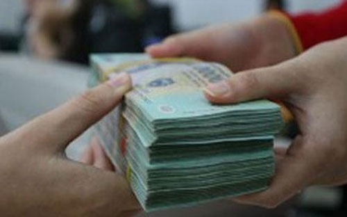 Linh vuc ngan hang dang 'noi' ve an kinh te, tham nhung hinh anh