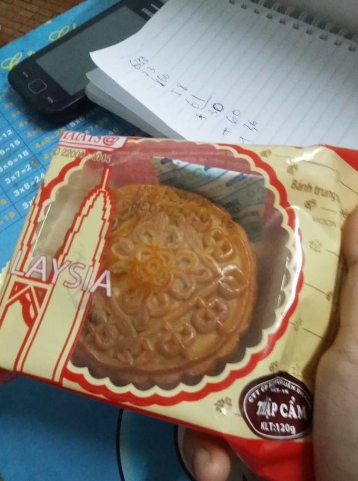 bánh trung thu đại hạ giá sau rằm ảnh 1 banh trung thu dai ha gia sau ram anh 1