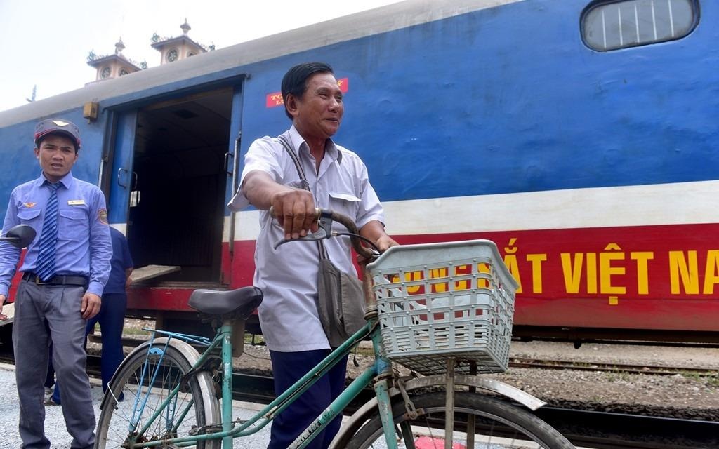 Yeu cau Tong cong ty Duong sat tra hon 130 ty dong sai pham hinh anh