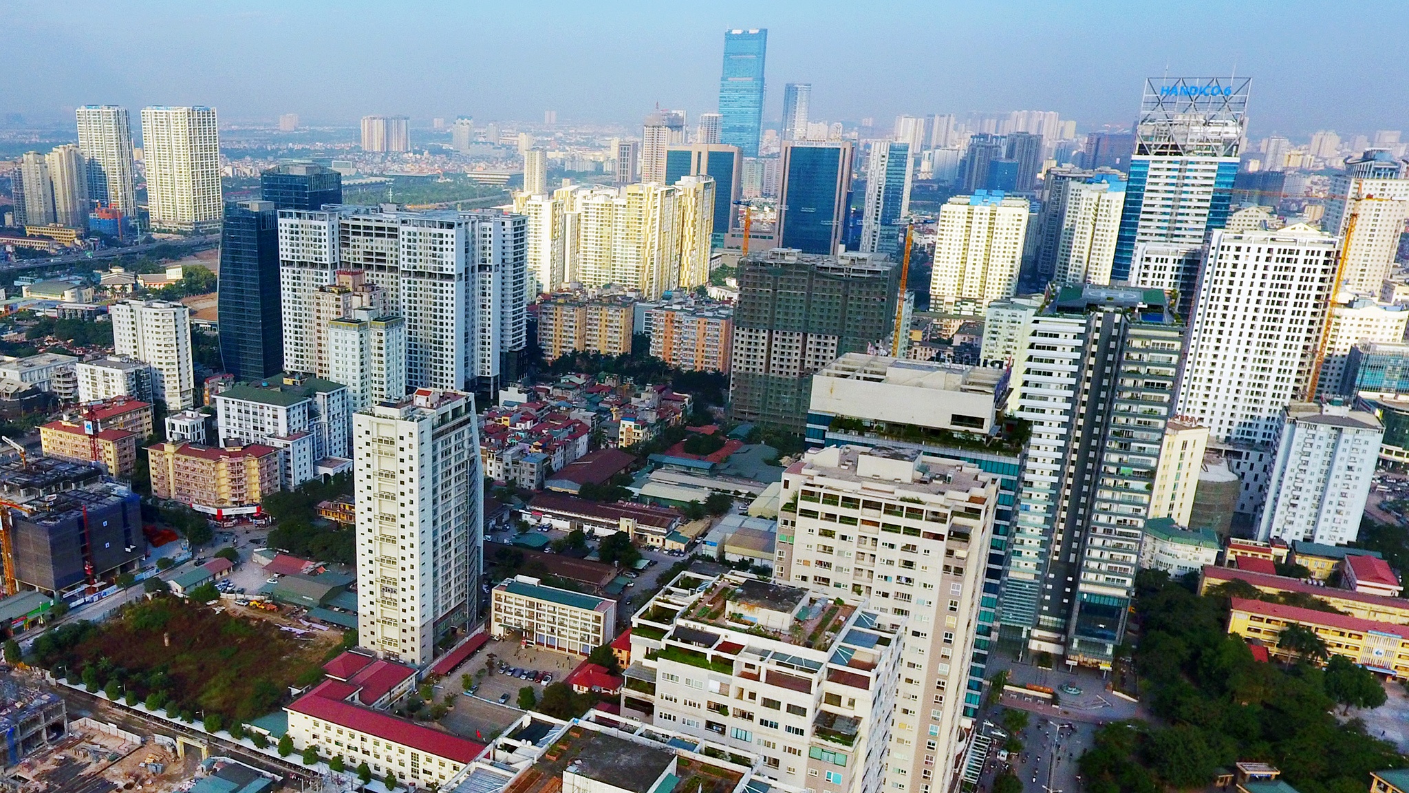 Chung cu noi do day dac, Ha Noi bi Thu tuong phe binh hinh anh