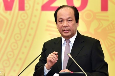 1 lit xang cong 8.000 dong thue lam nong hop bao Chinh phu hinh anh