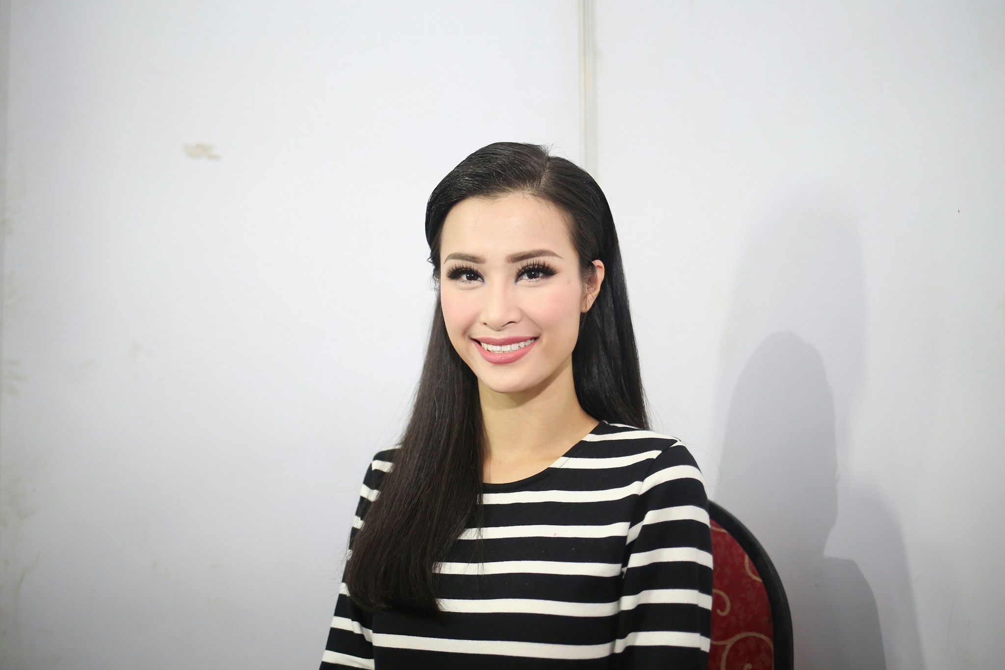 Dong Nhi hoi hop truoc liveshow danh dau 8 nam ca hat hinh anh