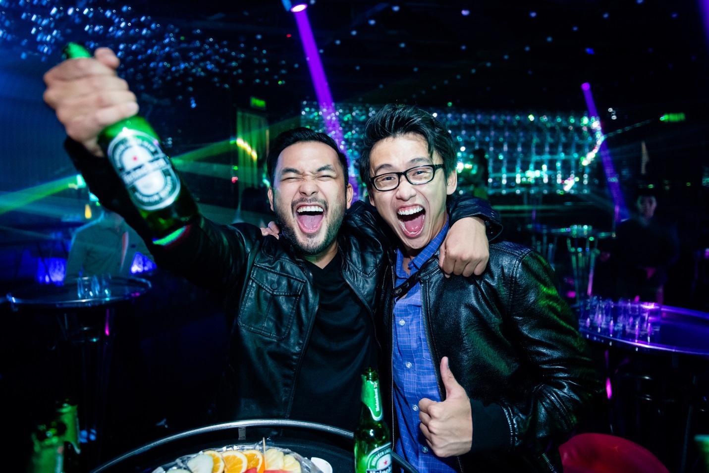 Hành trình tiếp nối với nhiều trải nghiệm bất tận, Petey Nguyễn choáng ngợp bởi không gian trẻ trung, sôi động của thành phố biển. Có những điều thú vị mới mà Nha Trang chẳng bao giờ nói ra, chỉ có đến và trải nghiệm mới thấy được.