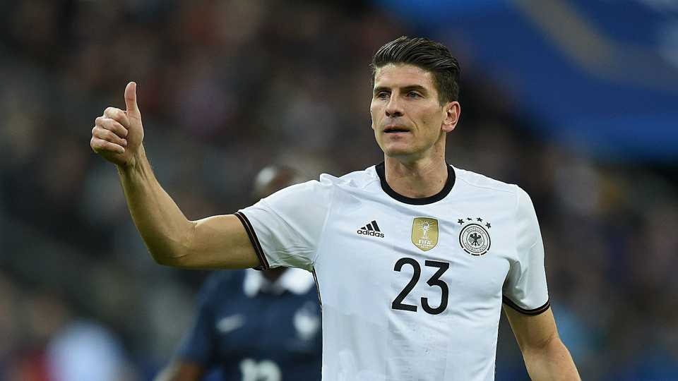 Hai nam sau, Duc hay cung quay lai va phuc thu hinh anh