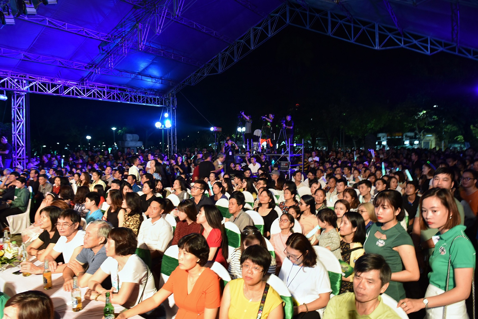 Khan gia Hue cho don vong chung ket Huda Central's Got Talent hinh anh