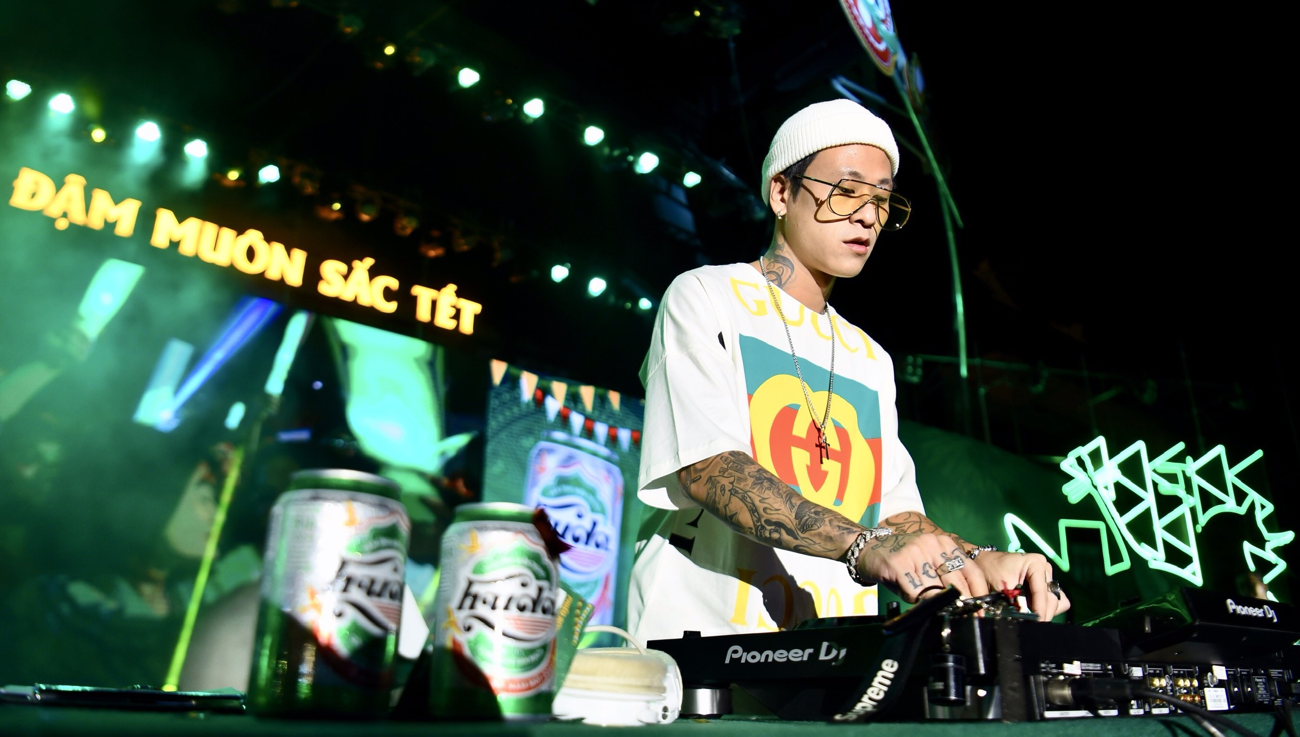 DJ Minh Tri mix loat hit dinh dam, ru fan Da thanh di tron hinh anh