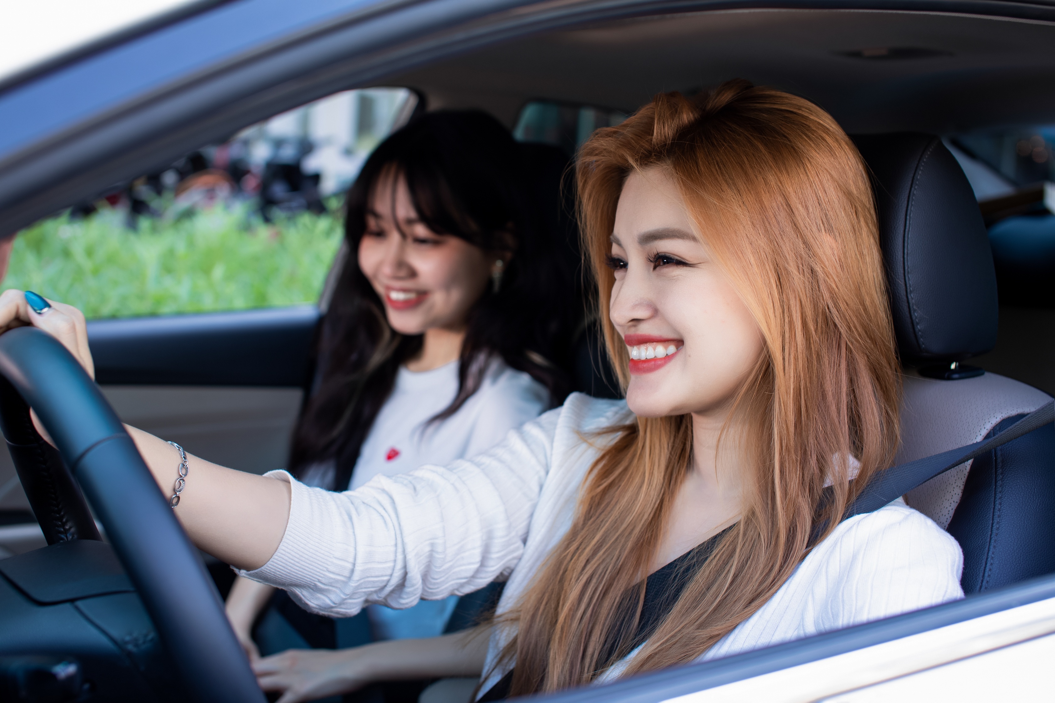 Trai nghiem sau 3 thang lai xe voi tro ly tieng Viet Kiki hinh anh