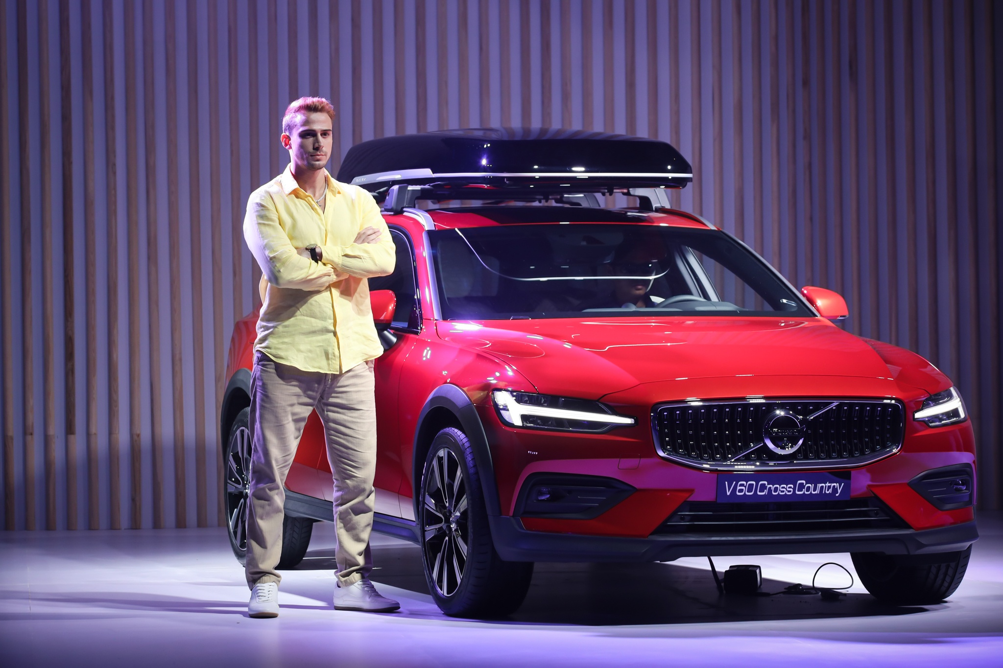 Co gi tai su kien ra mat xe cua Volvo Viet Nam? hinh anh