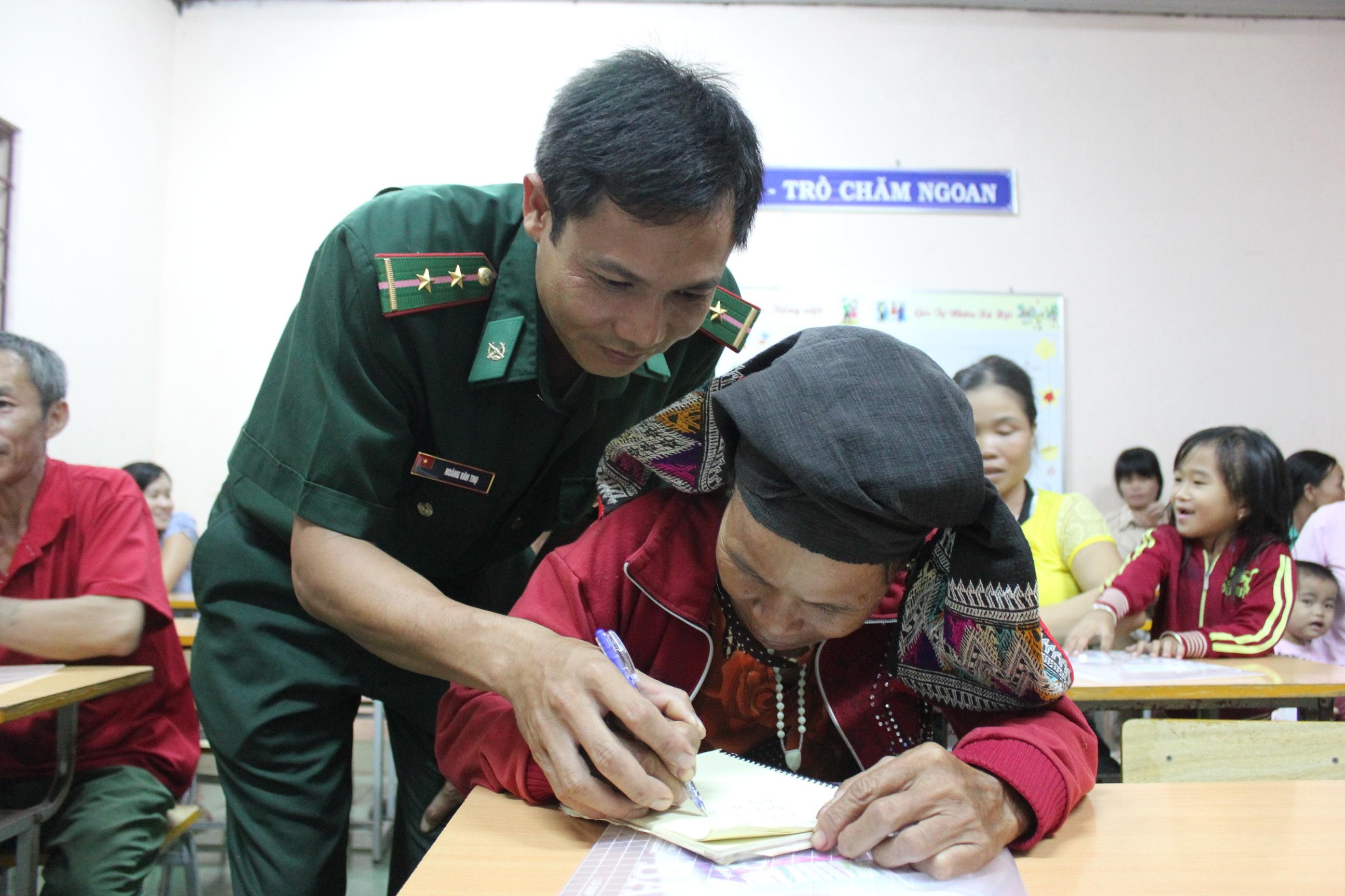 Chia se cung thay co anh 6