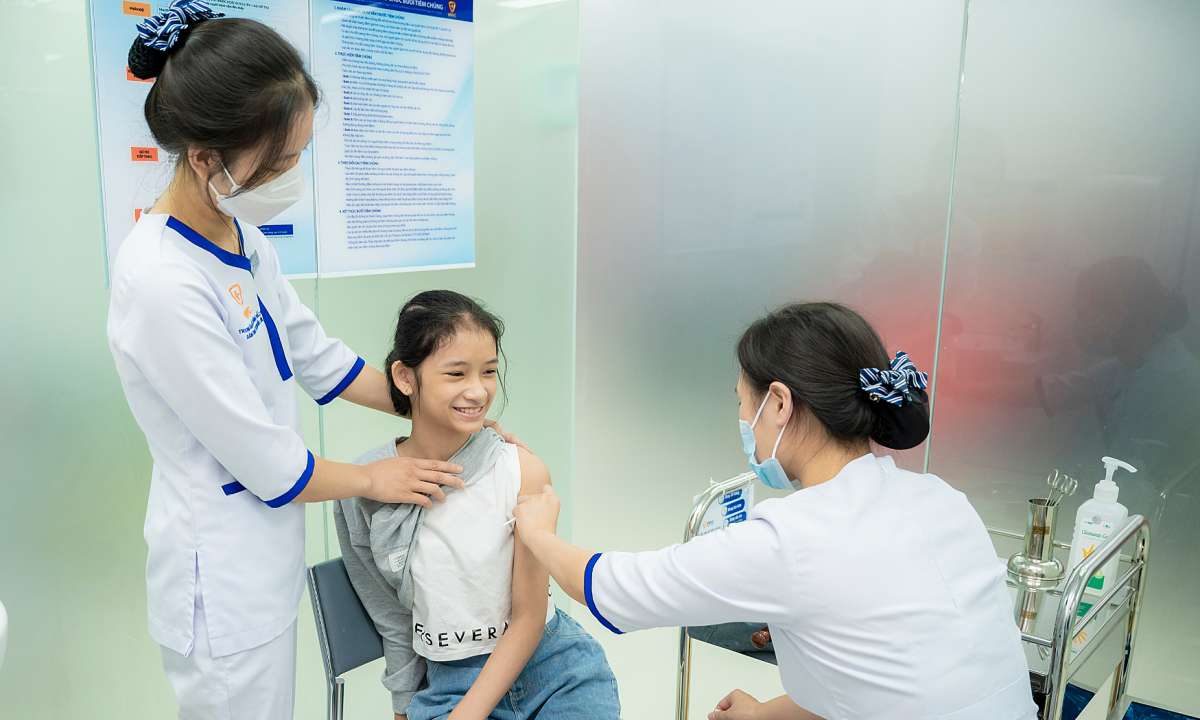 vaccine dịch vụ, tiêm chủng ảnh 5 vaccine dich vu, tiem chung anh 5