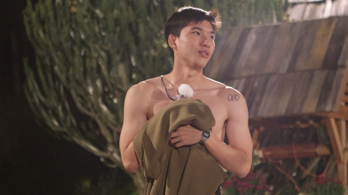 Nha san xuat 2 ngay 1 dem len tieng ve canh HIEUTHUHAI bi lot do hinh anh