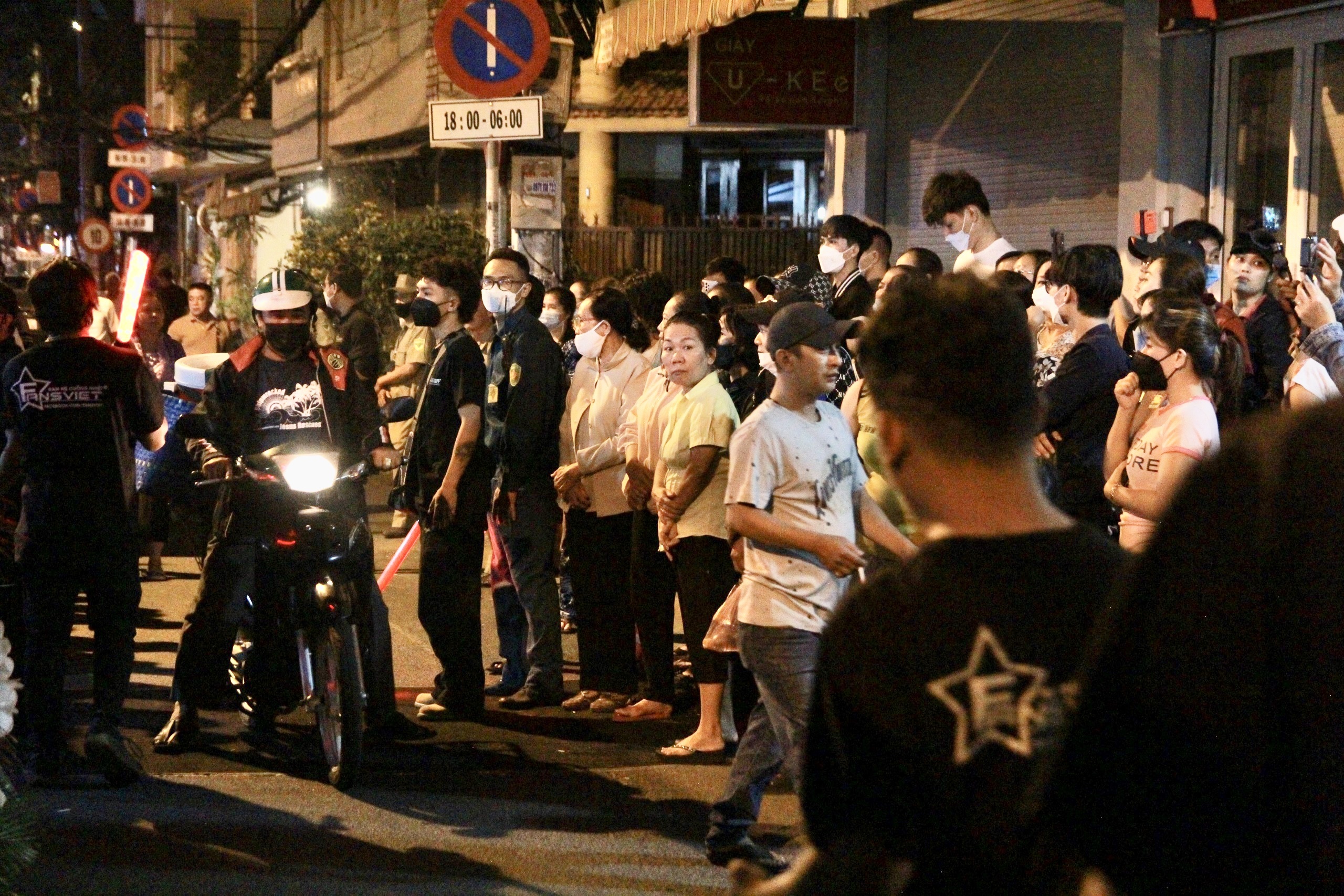 đám tang Vũ Linh ảnh 2 dam tang Vu Linh anh 2