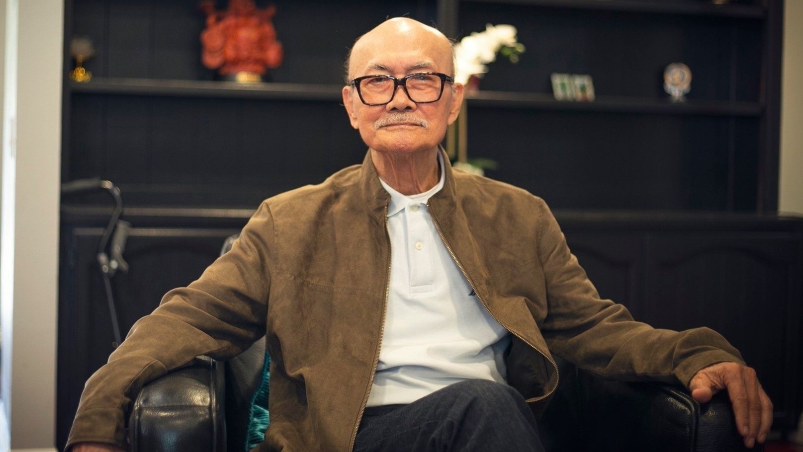 NSND Diep Lang ra di ngay sau Vu Linh la mat mat lon cua cai luong hinh anh