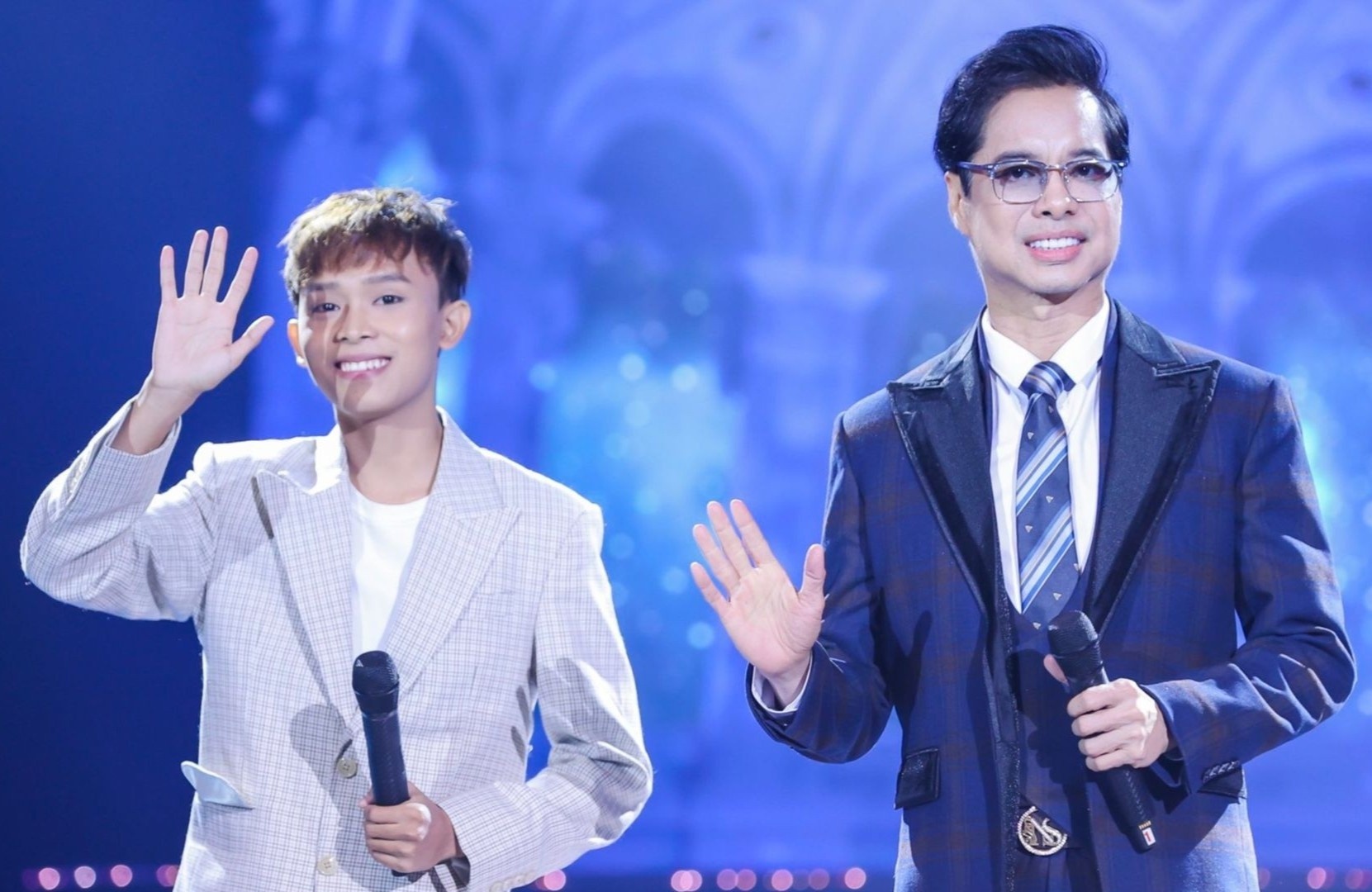 Ngoc Son: 'Ho Van Cuong da tien bo ca ve giong hat lan cu xu' hinh anh