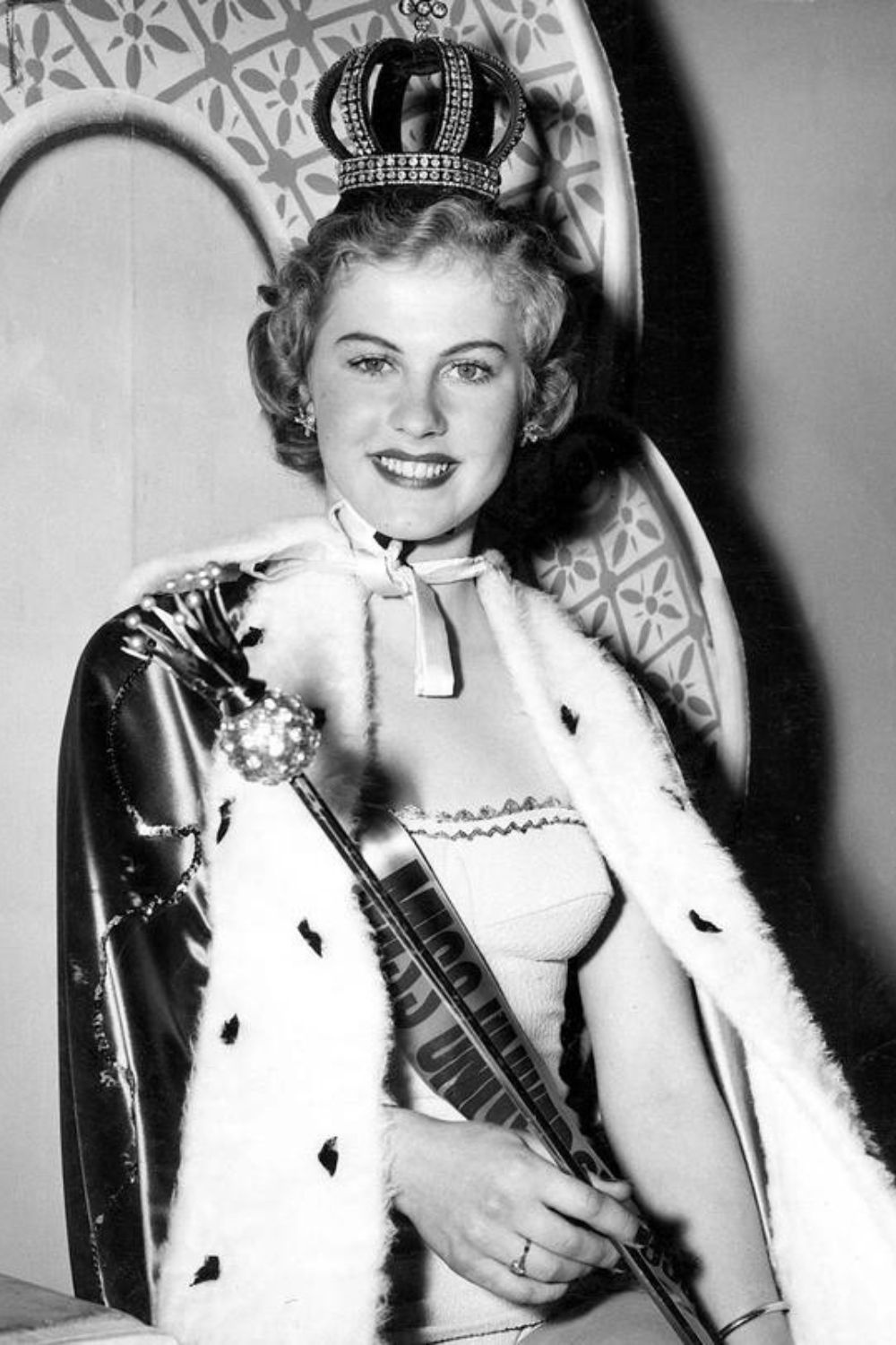 hoa hau ket hon anh 2