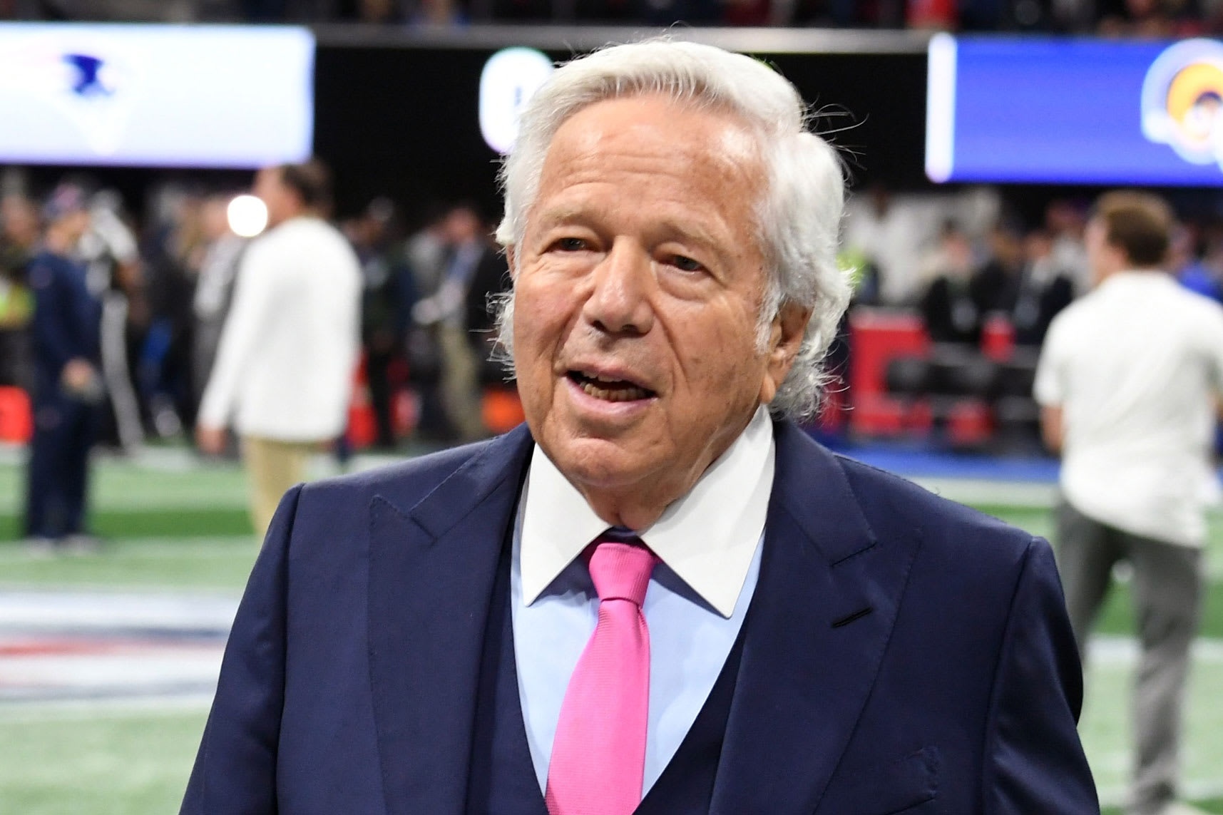 Nhung ong chu giau nhat lang bong da the gioi anh 2