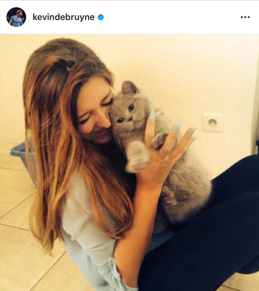 Messi,  Sanchez va cac sao bong da yeu thu cung anh 8