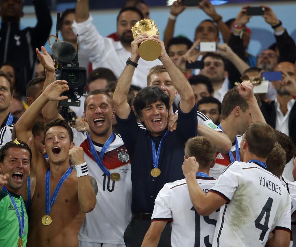 HLV Joachim Low di vao lich su bong da the gioi anh 1