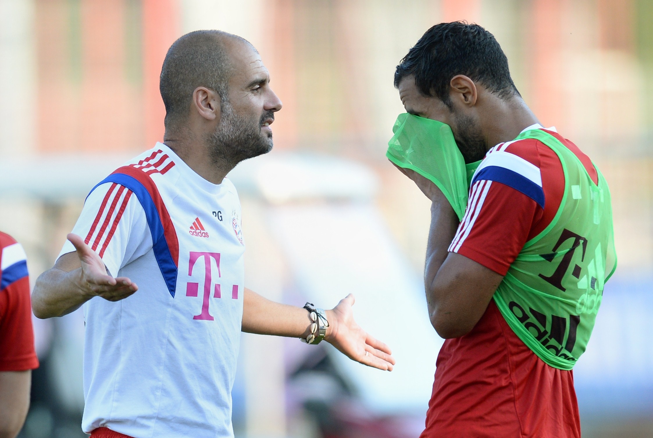 Tro cu tai Bayern chi ra diem yeu lon nhat cua HLV Guardiola hinh anh