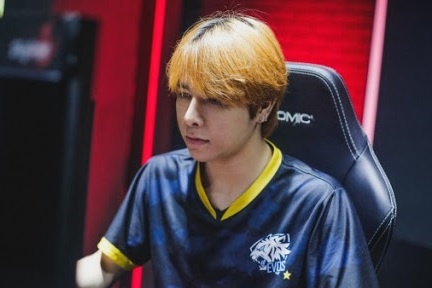 EVOS tiep tuc lun sau tai VCS hinh anh